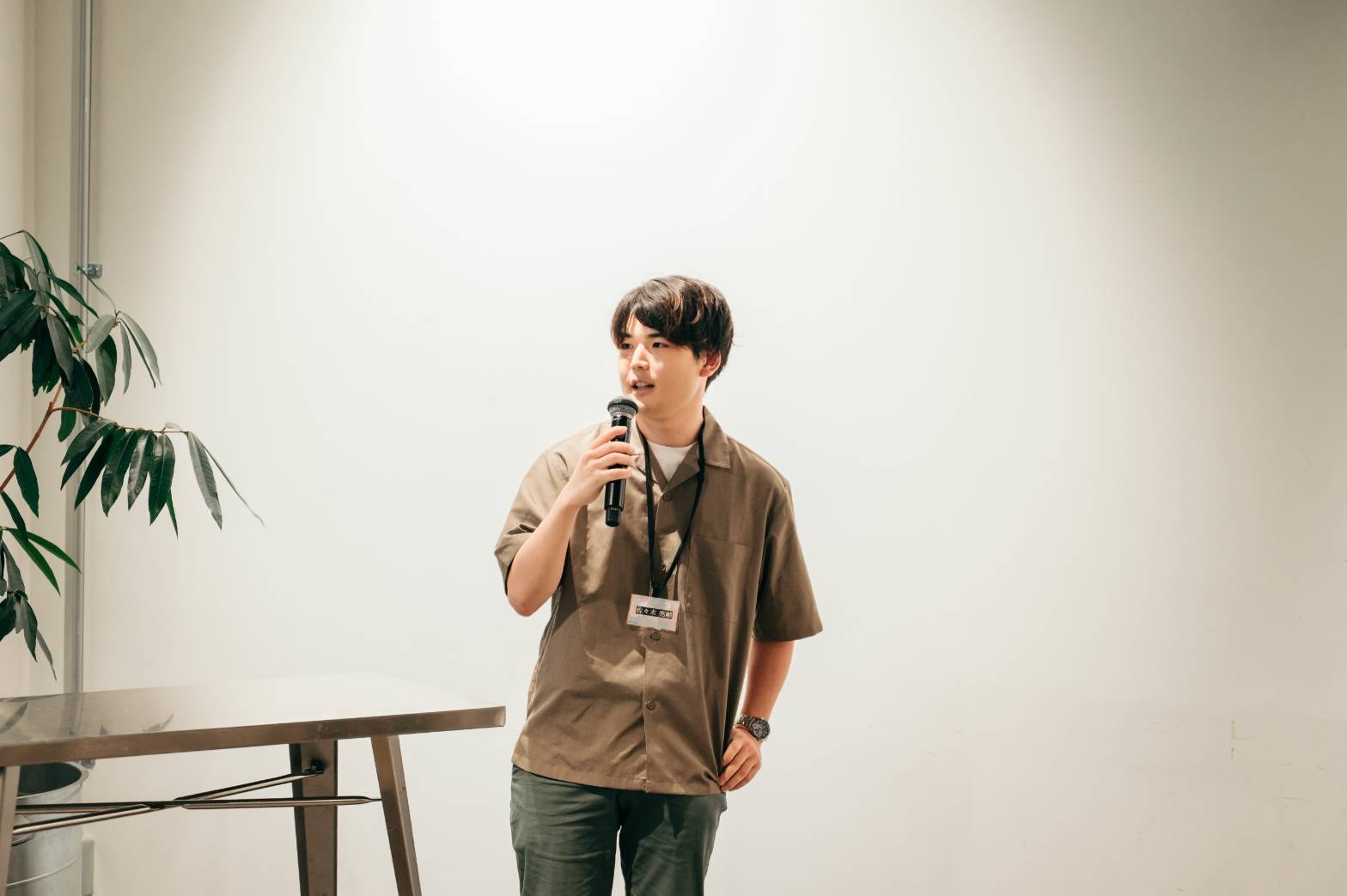 佐々木亮輔